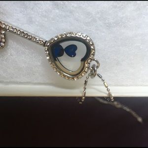 Key heart necklace
